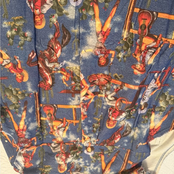 A Rare Bird! Women's Western Print Sleeveless Vest - Blue - Picture 6 of 9